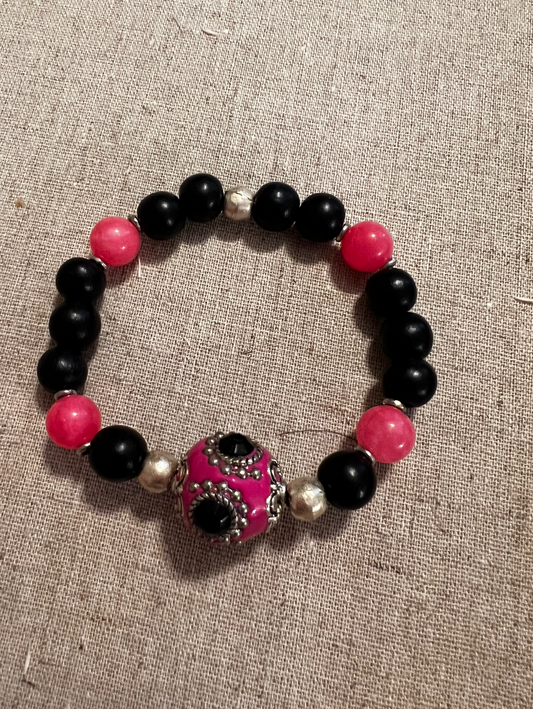 Pink/Black Bead Bracelet